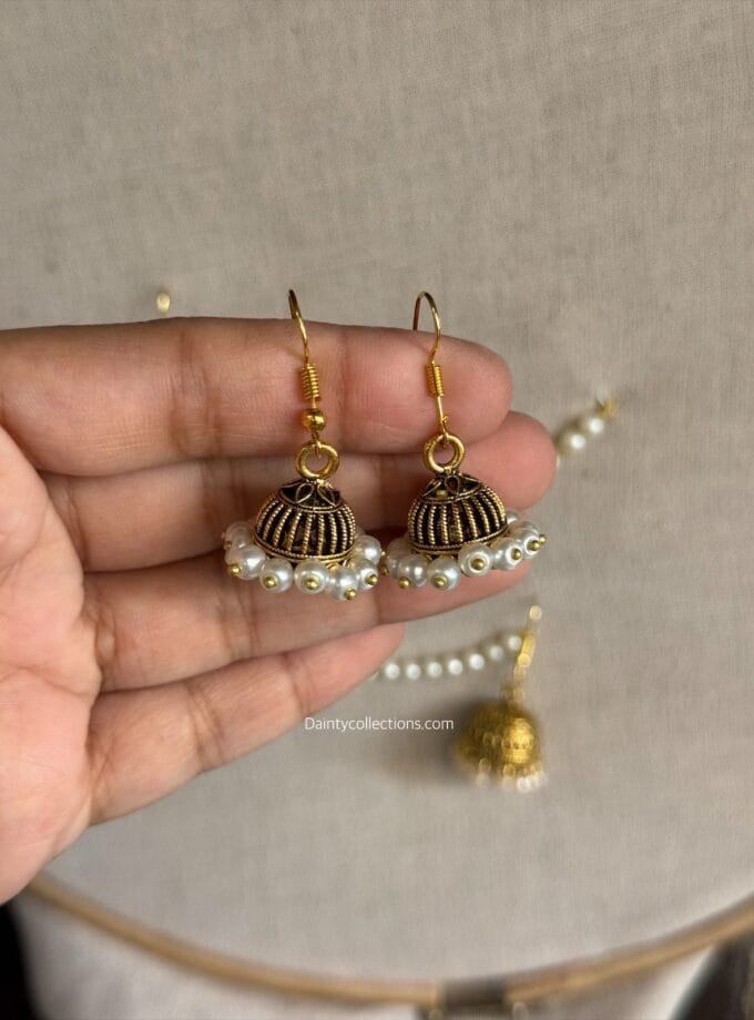 Bano jhumki antique