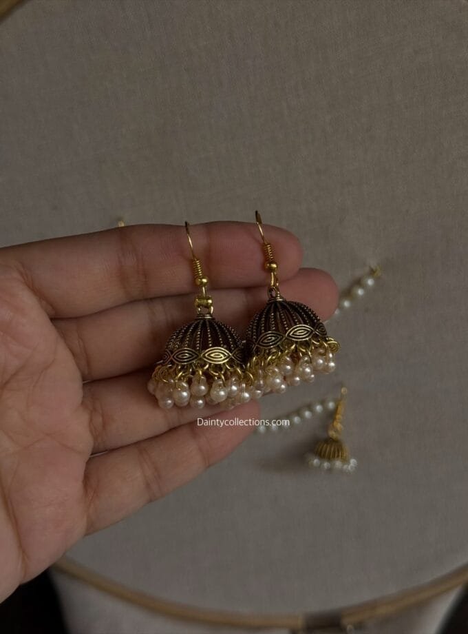 Mahe jhumki antique