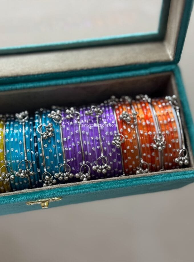 Bangles gift box with Raindrop glass bangles and Kashmiri choorian
