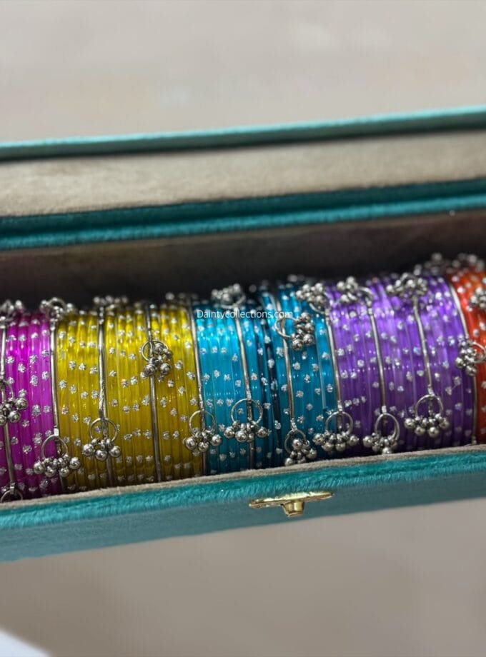 Bangles gift box with Raindrop glass bangles and Kashmiri choorian