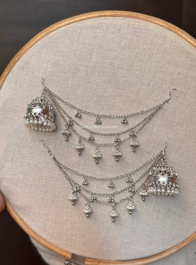 Sultana silver jhumka with triple layer silver saharay