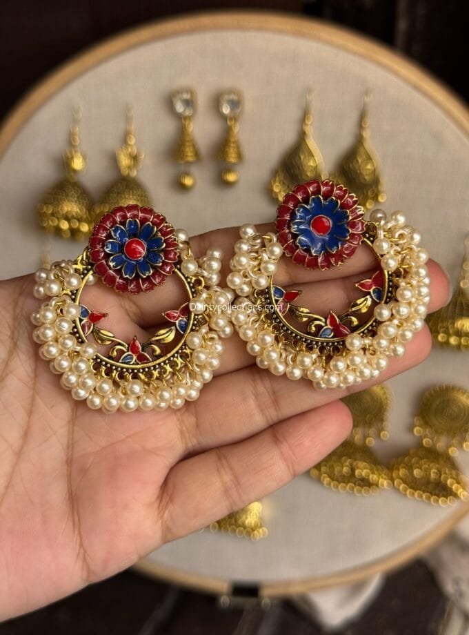 Multicolor antique jhumkay frame
