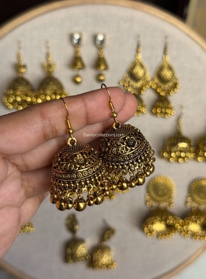 Antique frame jhumkay