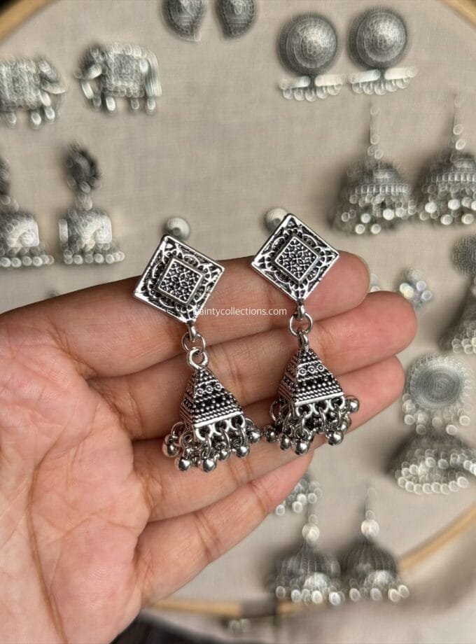 Silver frame jhumkay