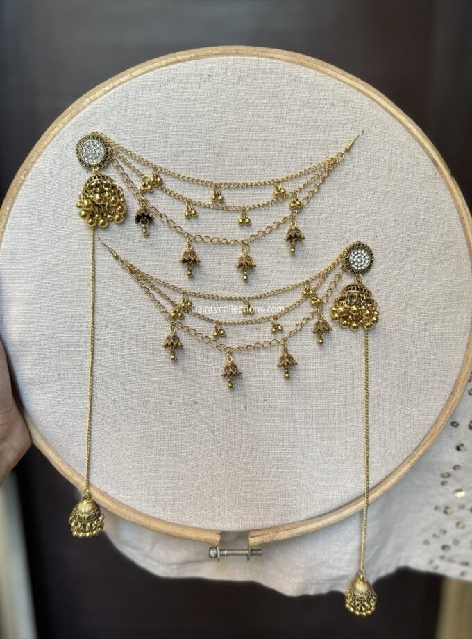 jhumki antique with triple layer saharay