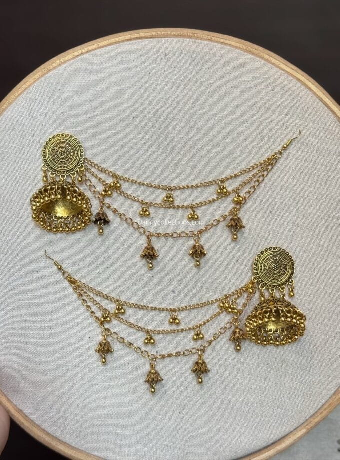 Afghani jhumka antique with triple layer antique saharay