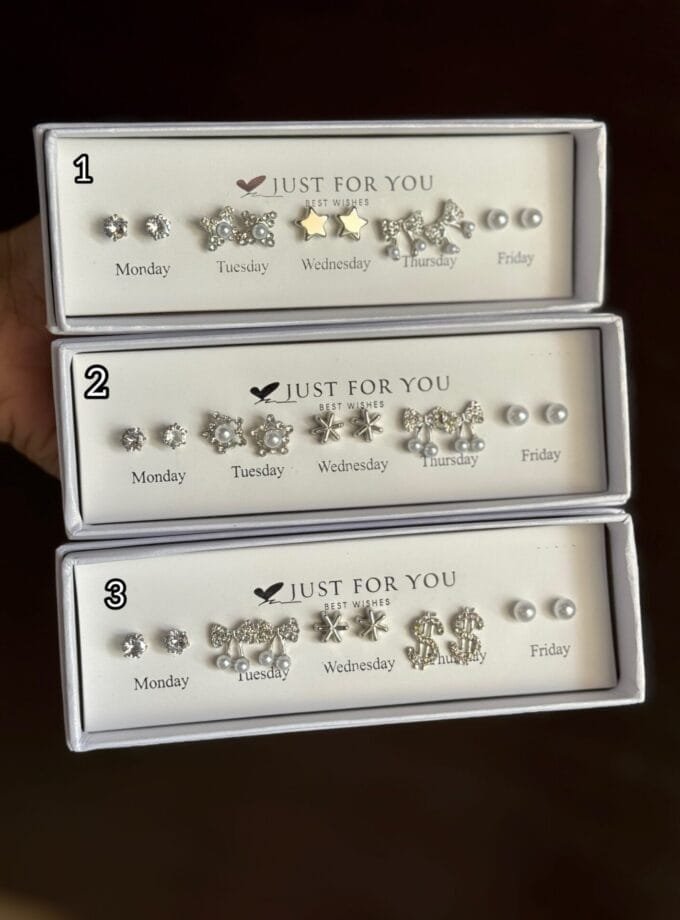 Silver studs gift box