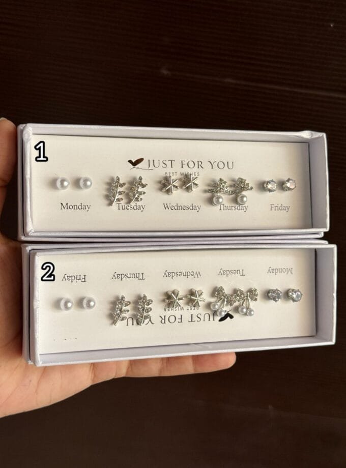 Silver studs gift box